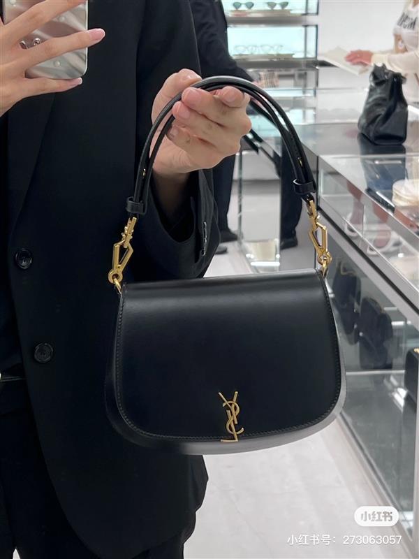 2026224192625817 800